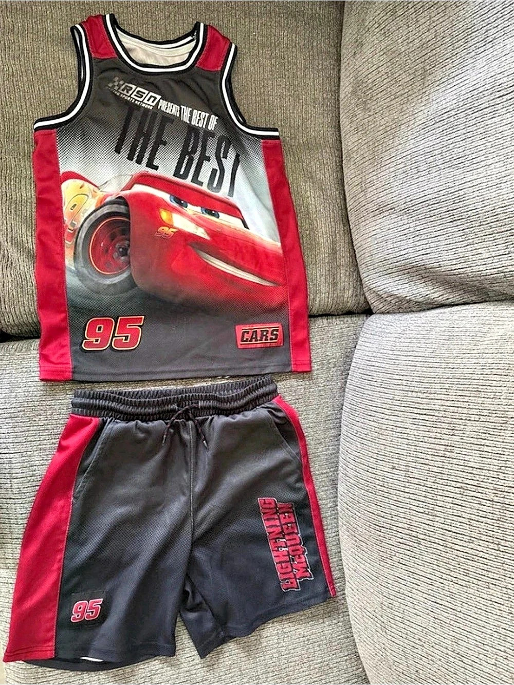 Disney Pixar Cars Lightning McQueen Boys Large Matching Set Black & Red Like New